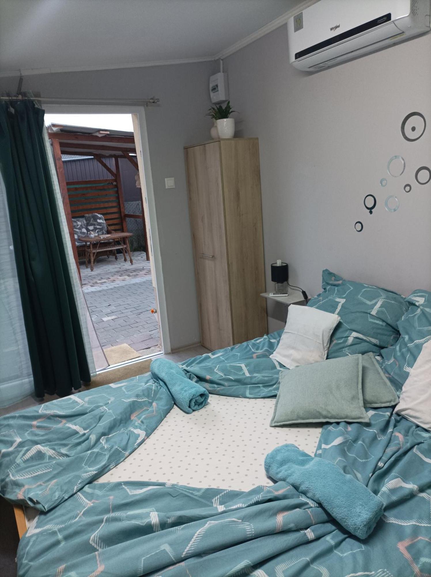 Csilla Apartman Balogunyom Exterior foto